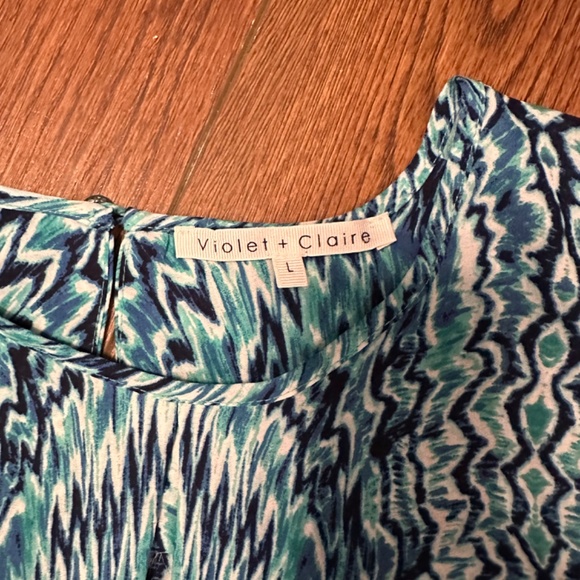 VIOLET+CLARE/ unique patterned blue tank top - Picture 4 of 5